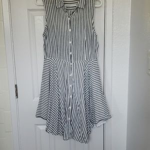 Striped dress with working buttons